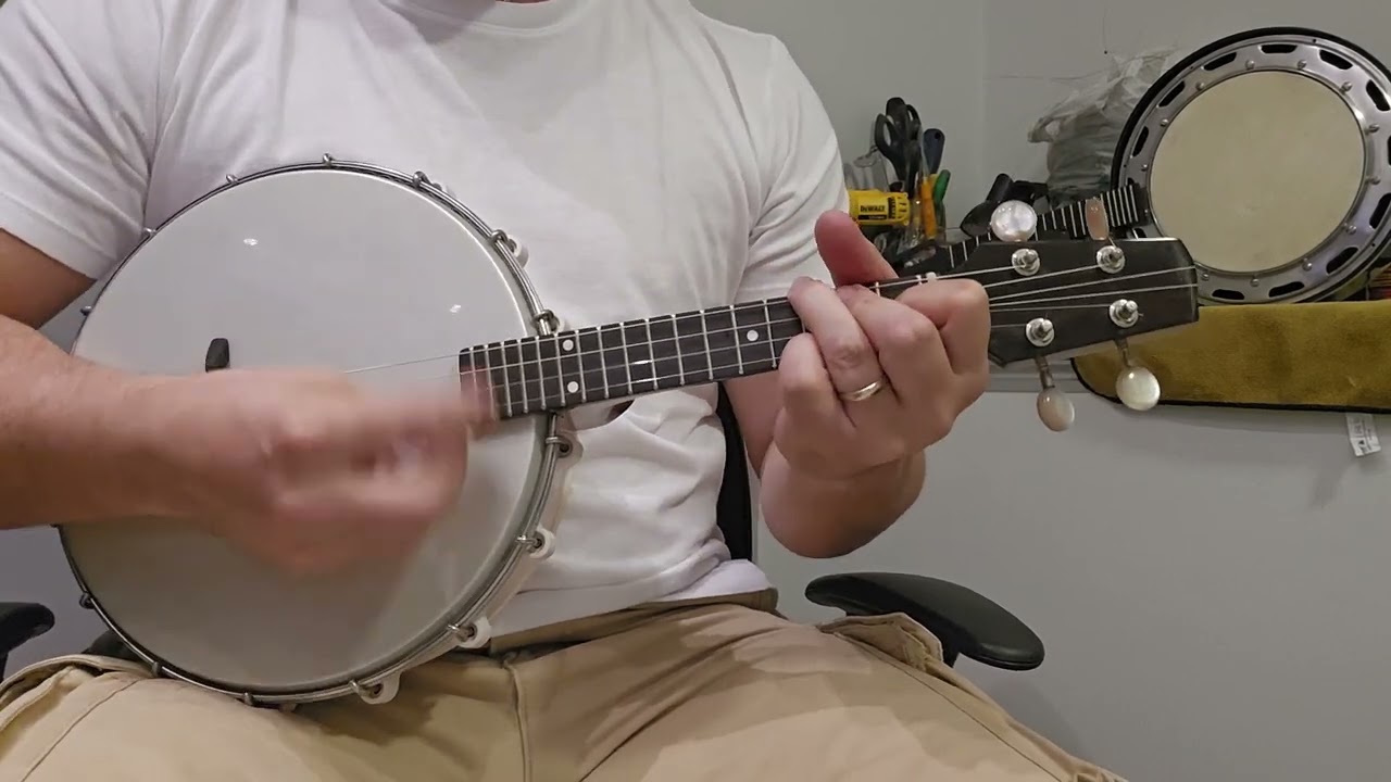 [Regulgens] Banjo RMV - Preciso Te Amar (Grupo Revelação)