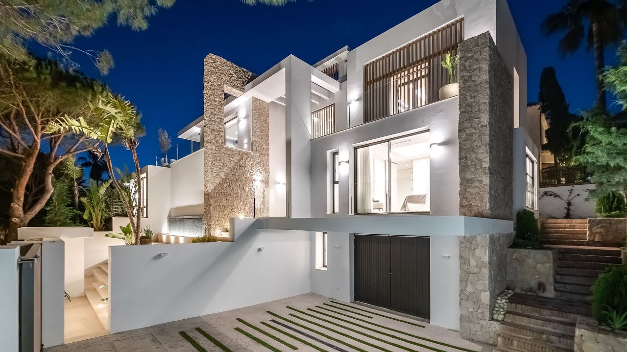 New Luxus Villa in Marbella 500 m vom Strand Marbesa Nikki Beach Elviria Beach club Costa del Sol