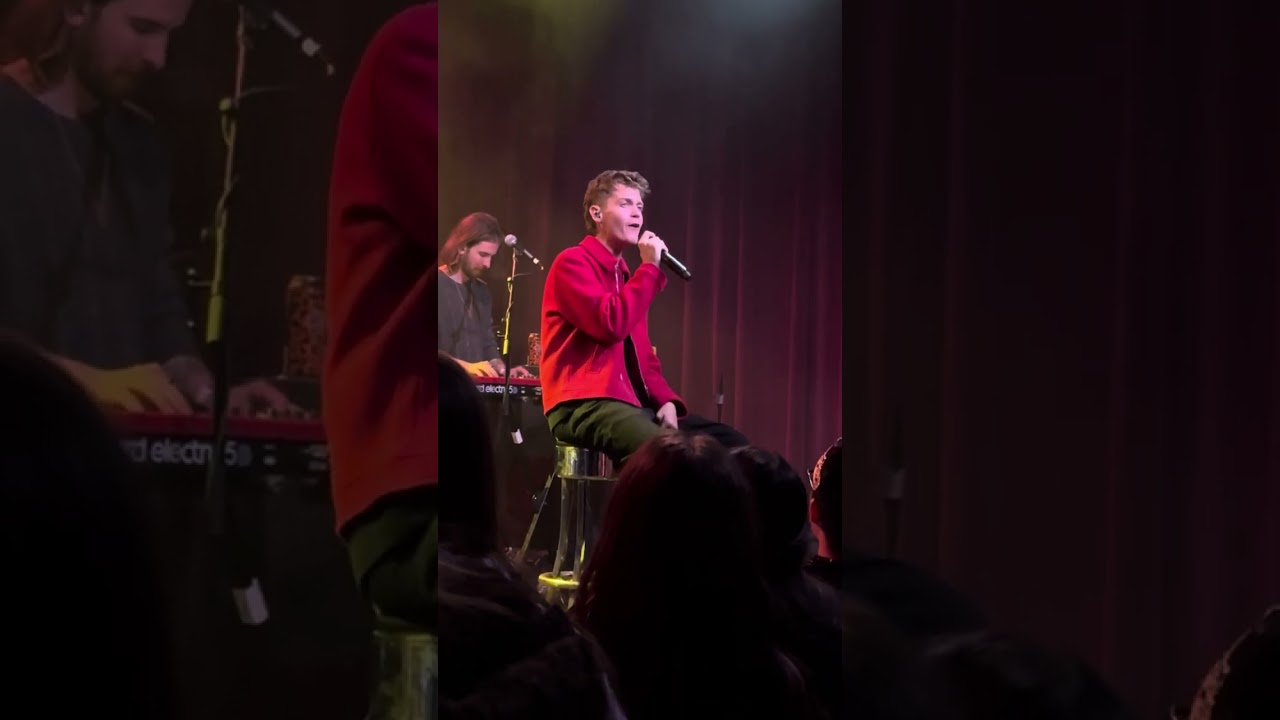 Jamie Miller - Every Lifetime #longwayhome tour in Minneapolis, Minnesota