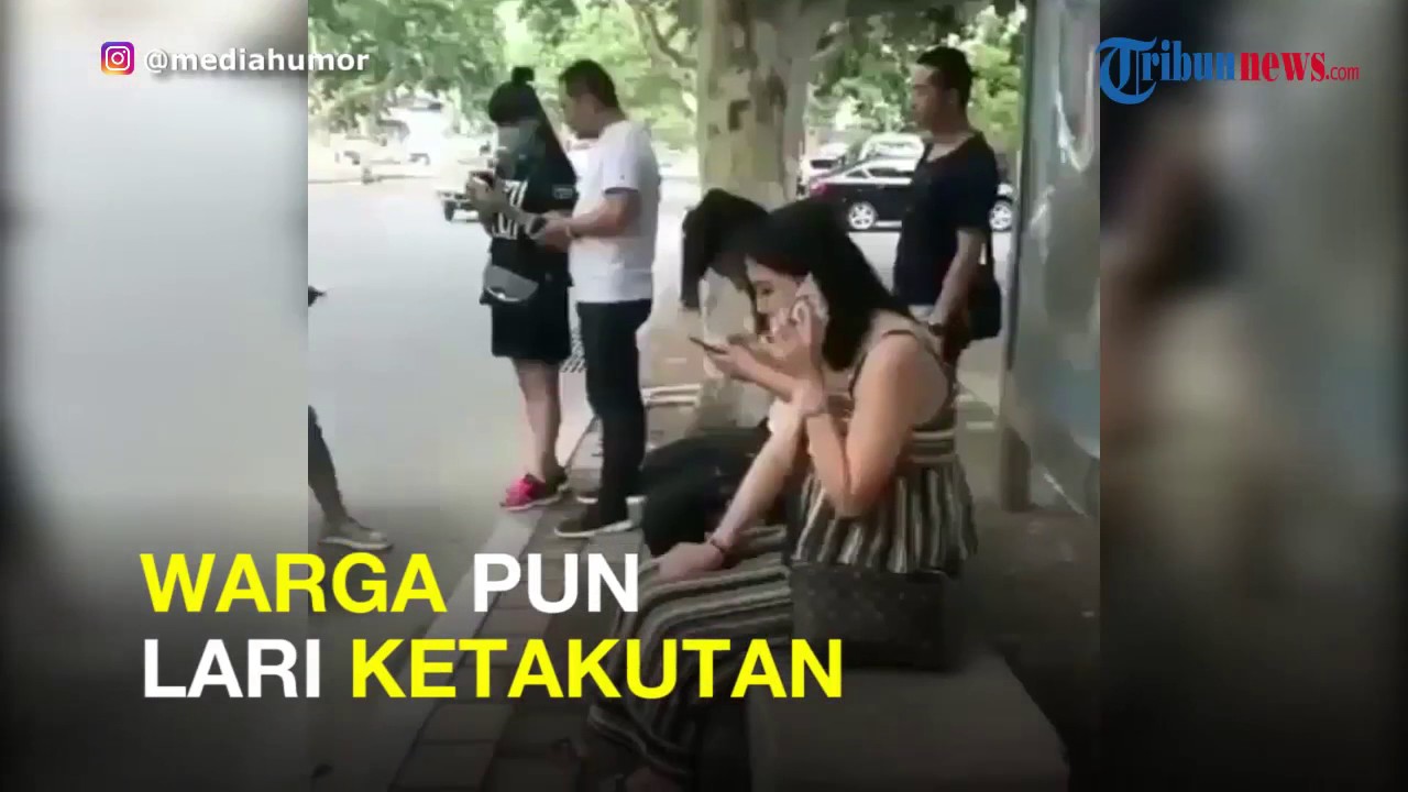 Warga Lari Ketakutan Mengira Wanita Nyalakan Sumbu di Halte