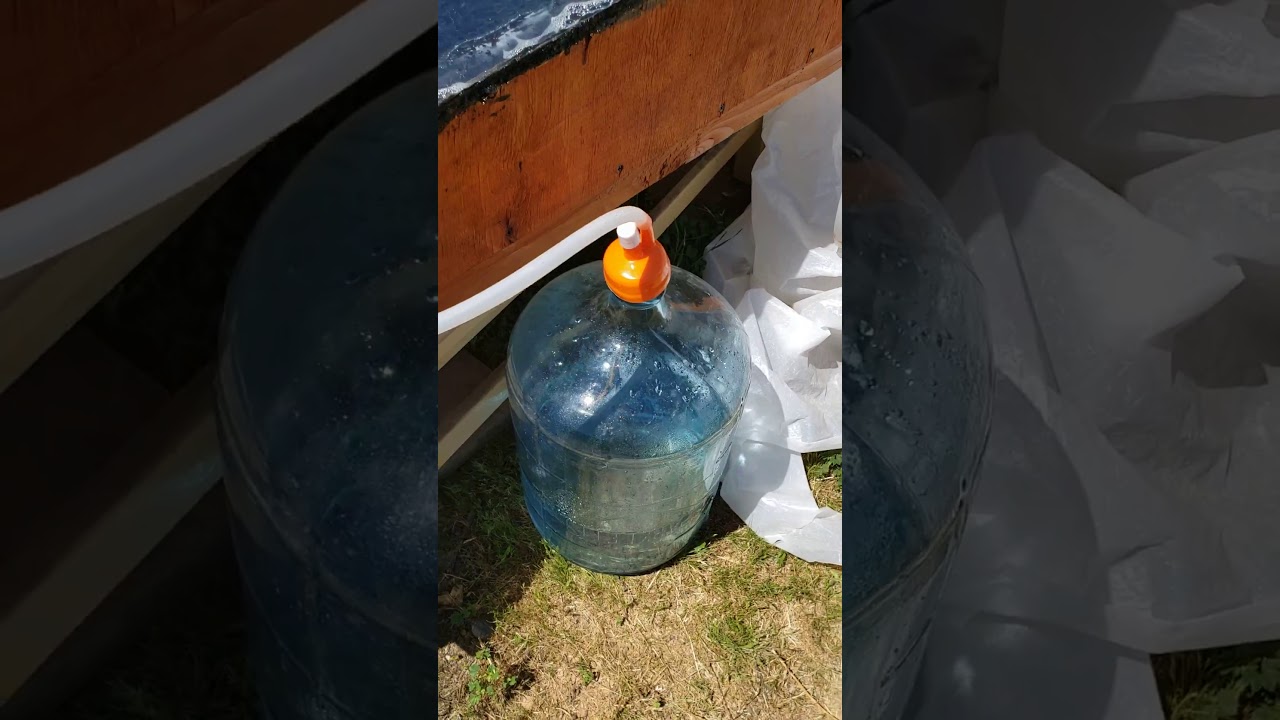 Homemade solar water distiller