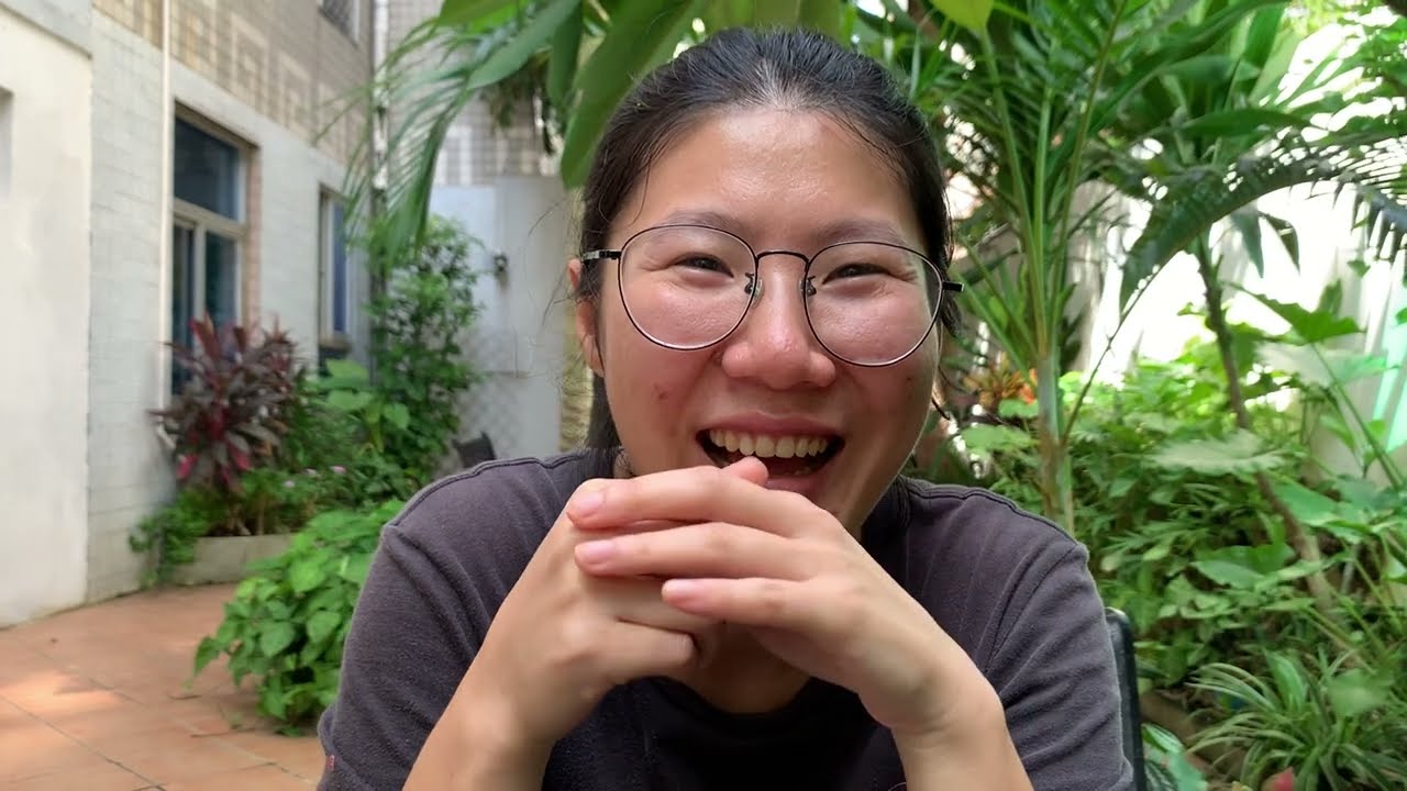Cecilia from China: Hainan Island, China (海南）
