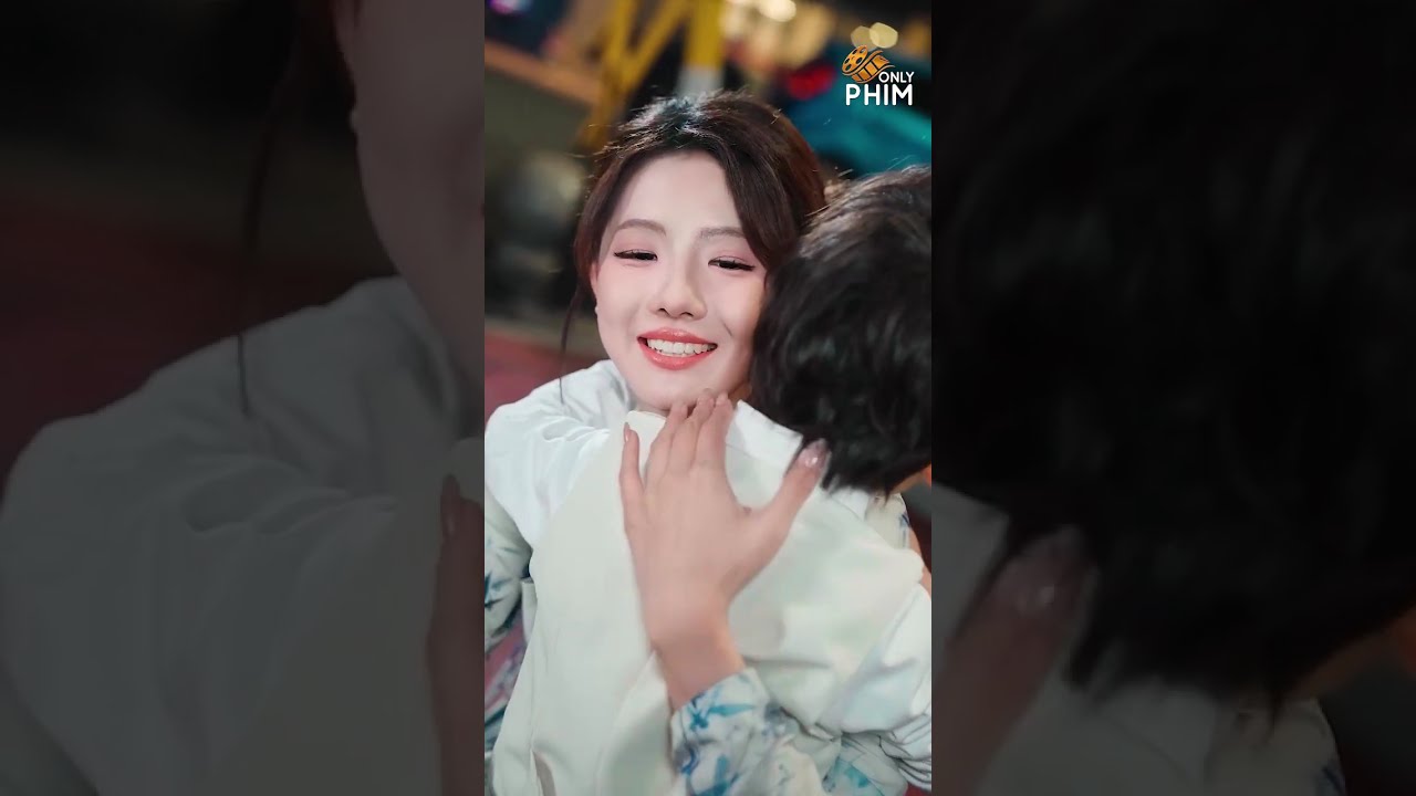 2 mẹ con ăn xin trị bệnh cho tổng tài giữa đường, hóa ra lại là thần y ẩn danh xuống núi tìm chồng!