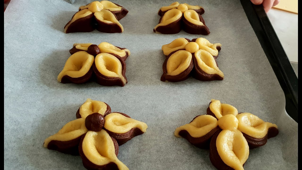 BISCOTTI FIORI BICOLORE⭐RITA CHEF | Facili da Realizzare.