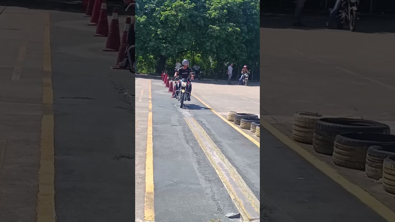 patric treinando moto no Carrefour de Belford roxo rj