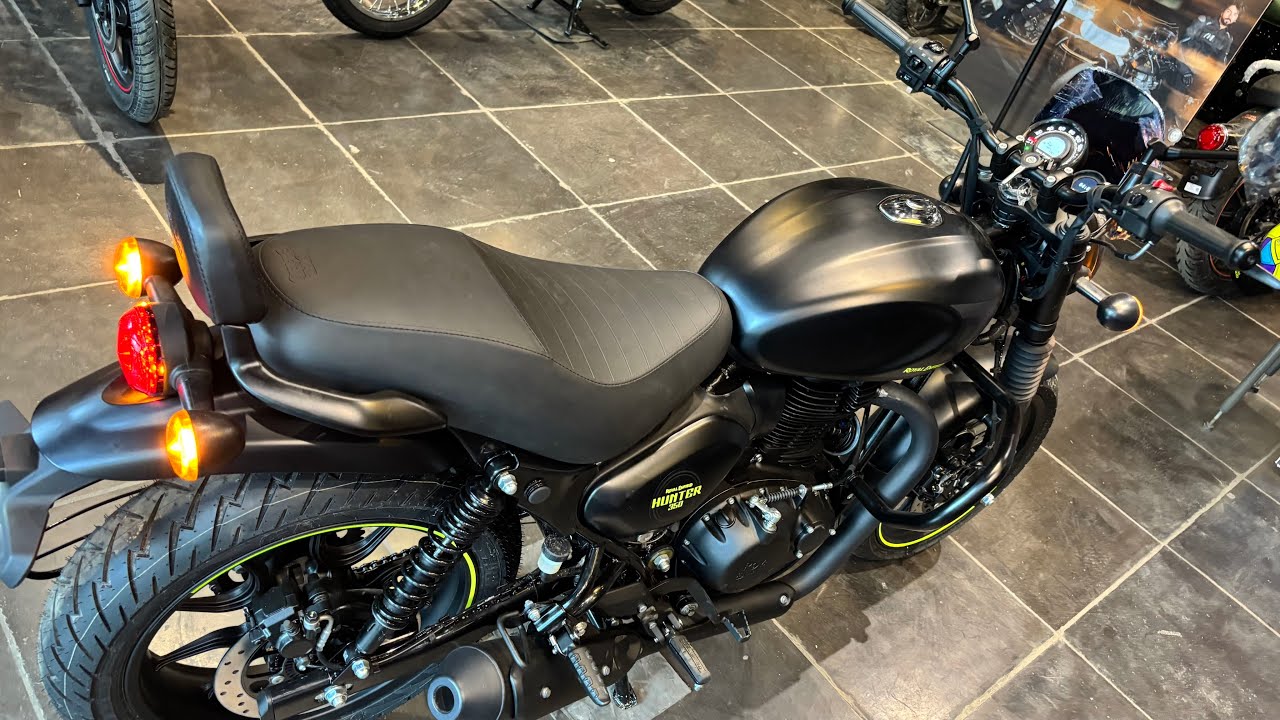 Ye Wali Hai 2025 Royal Enfield Hunter 350 Stealth Black Review | On Road Price New Changes