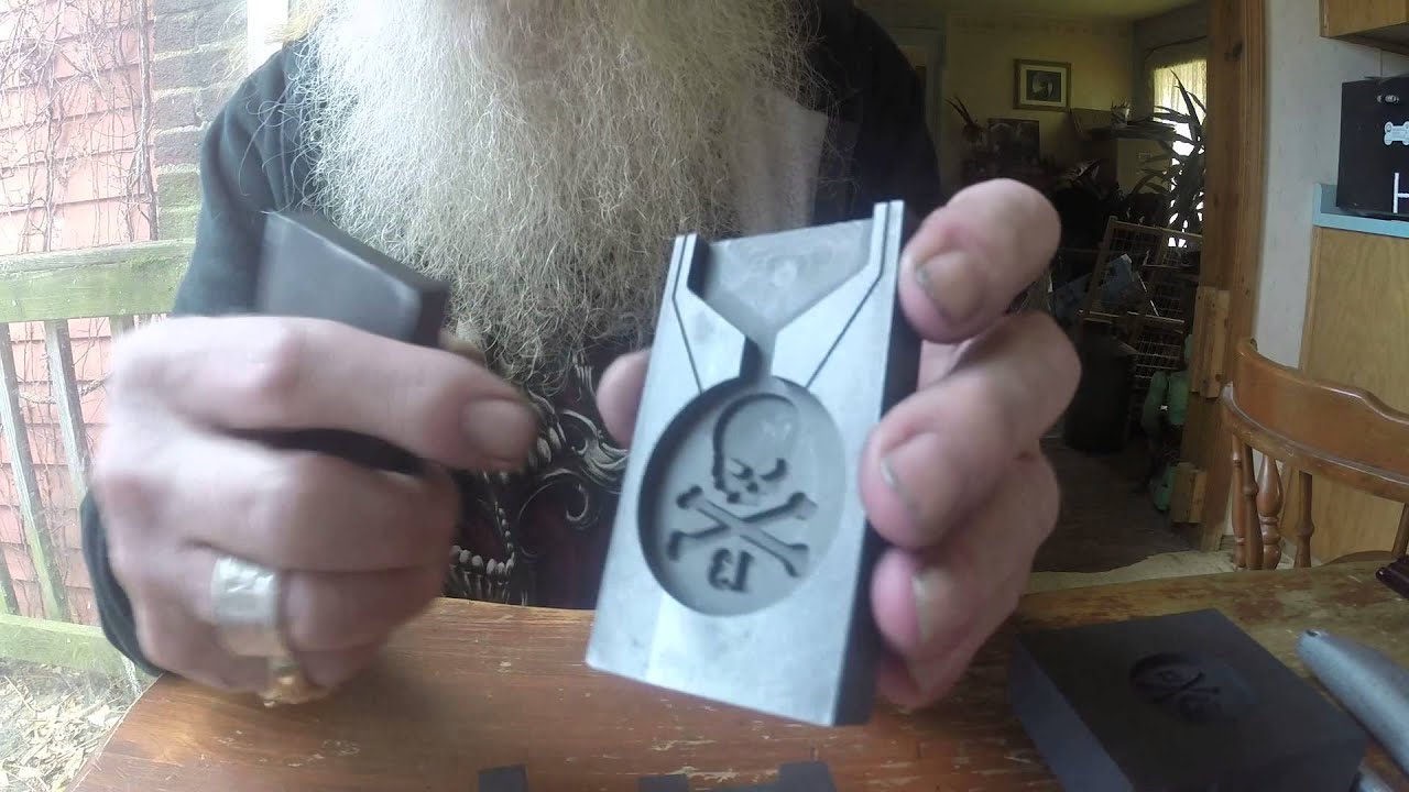 New Silver Graphite Molds Unboxing  10/29/2015 G0010776