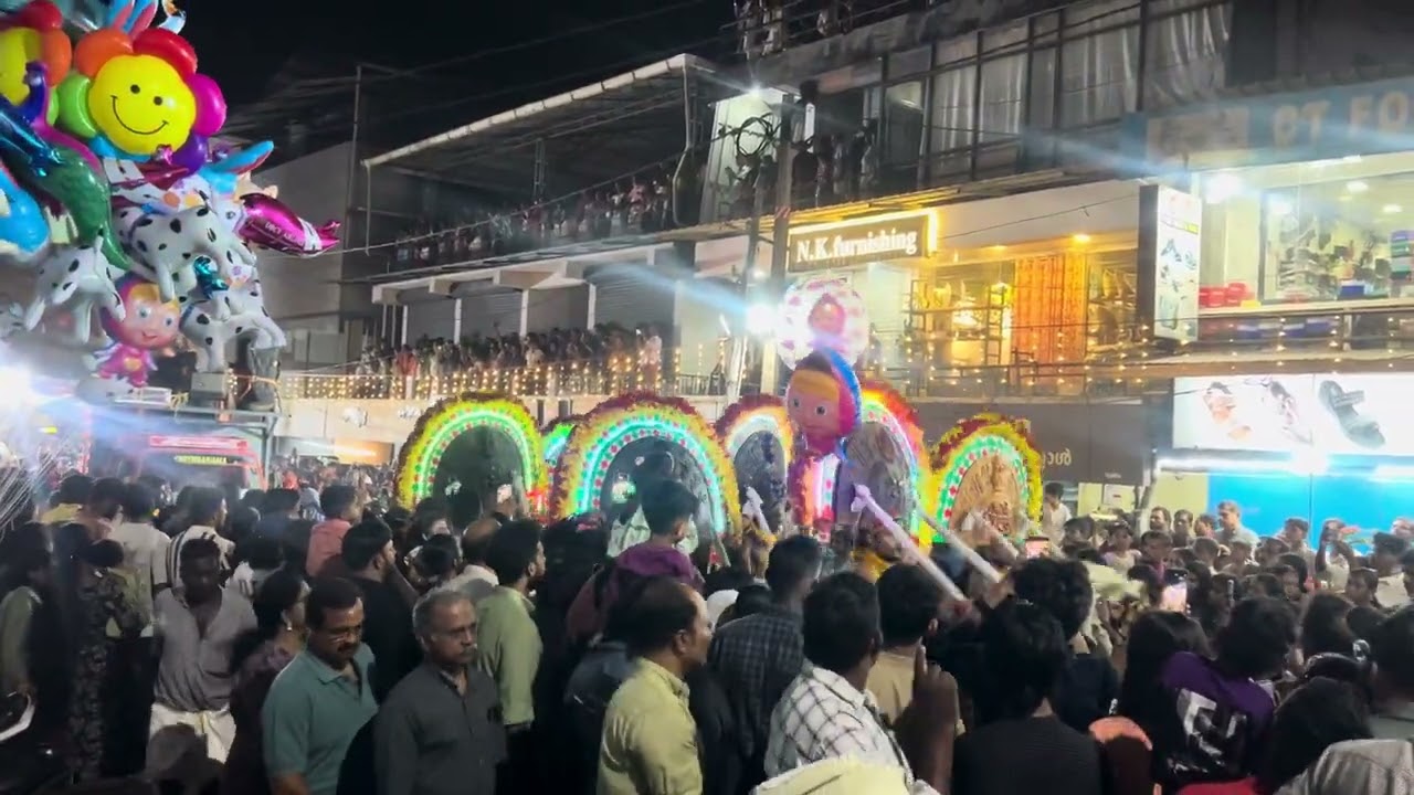 ശ്രീ തൃക്കടമണ്ണ ശിവരാത്രി ആഘോഷം #viral #sivan #dancevideo 