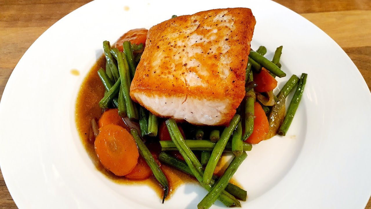 Fish of the day | Salmon with string beans | Jen M Kitchen