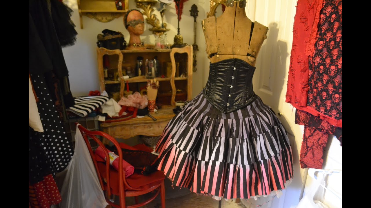Steampunk in Wonderland - Alice Dress (part 1)