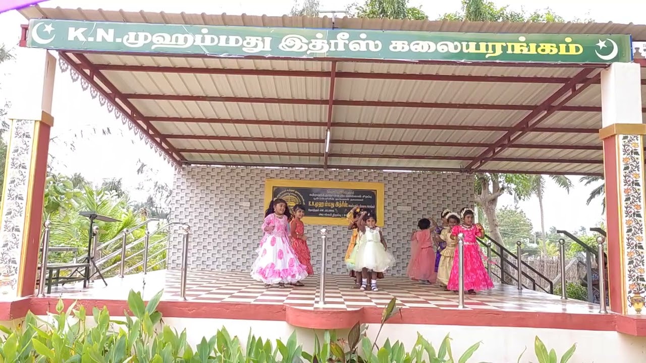 BOON SCHOOL - KG - DANCE