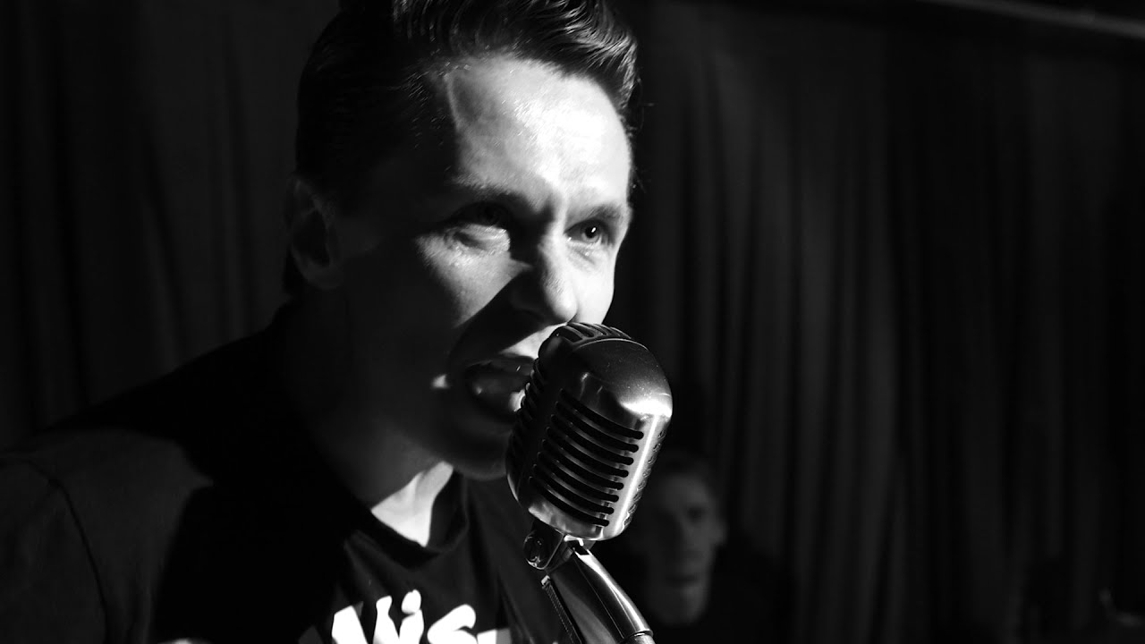 Twilighters (psychobilly) - Lets play house (Arthur Gunter)