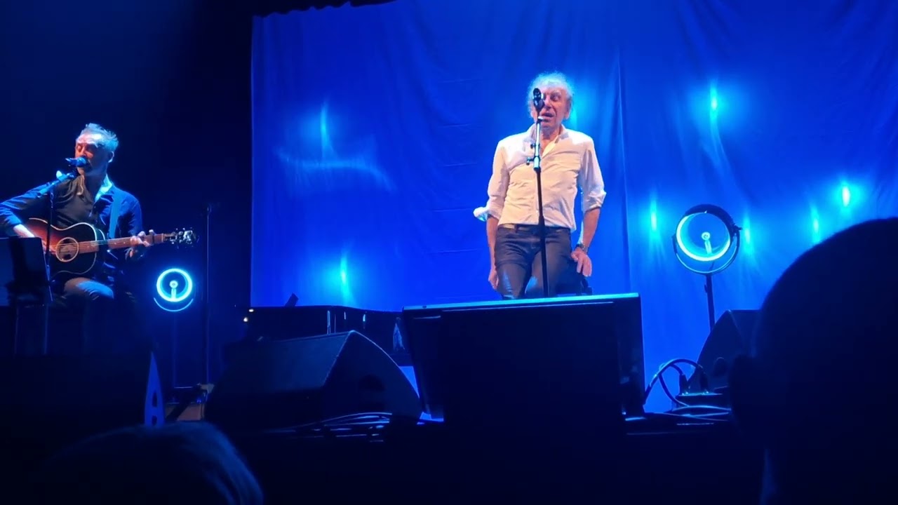Trio Ours, Pierre et Alain Souchon 2024-S'asseoir par terre