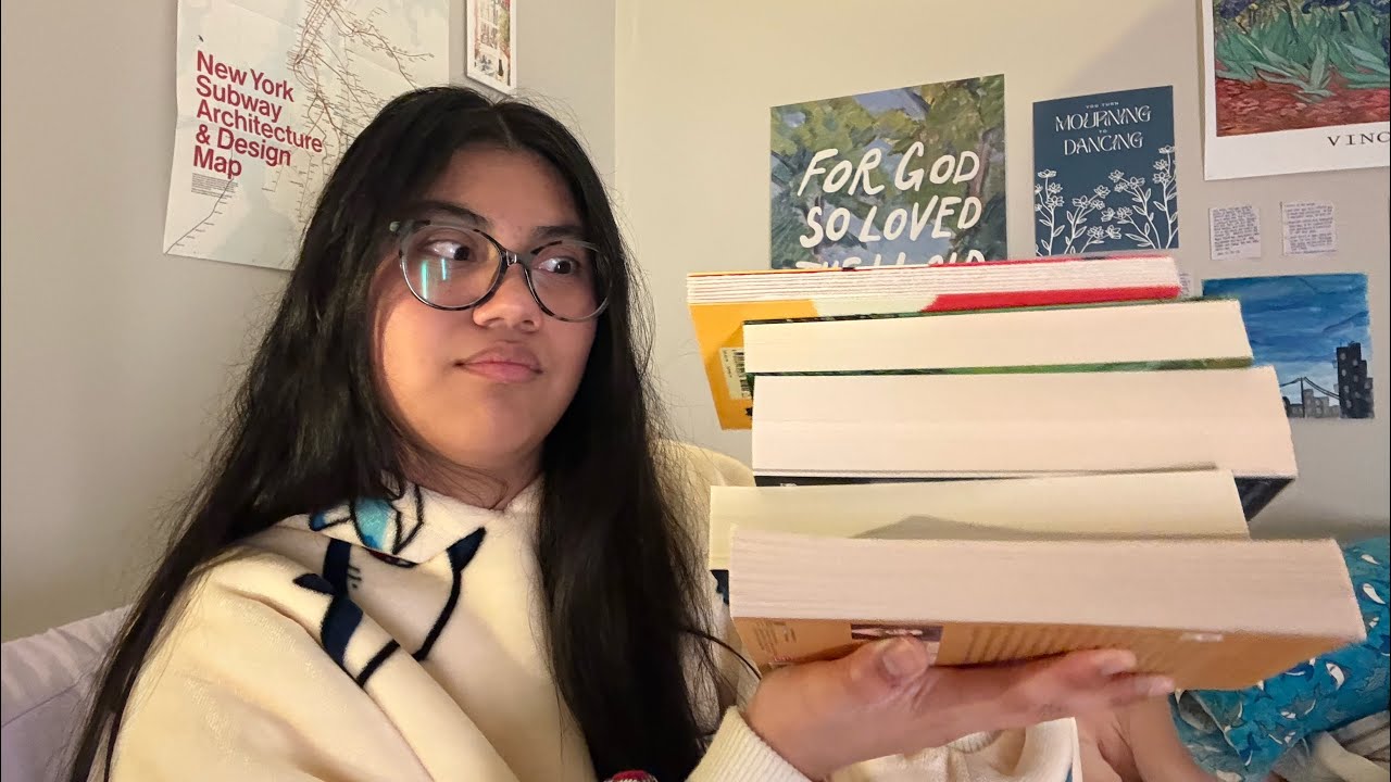 books on my tbr i’m too scared to read📚