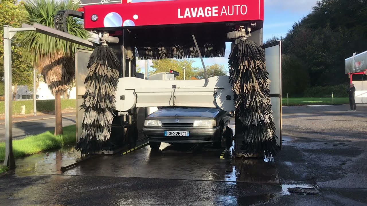 Istobal M’NEX 22 Car Wash (Outside View)