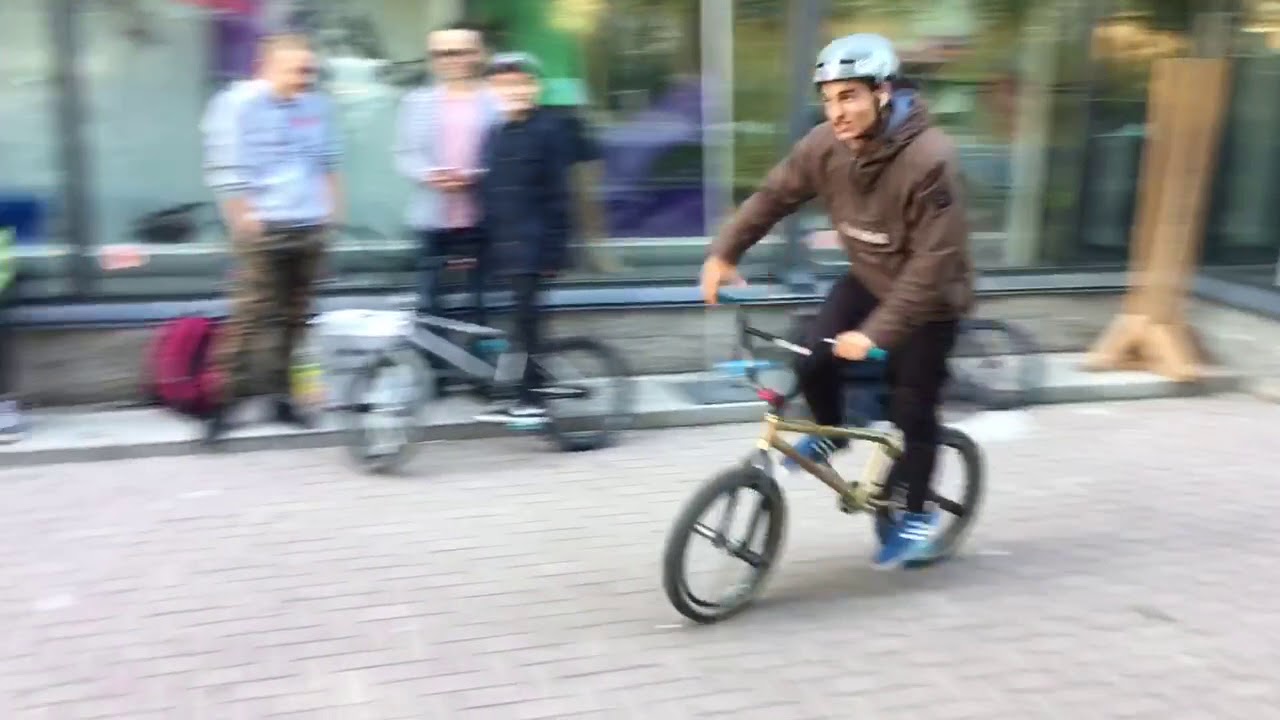 Попытка Исмаила Багирова на контесте в честь закрытии сезона / Bmx Almaty / Ismail Bagirov