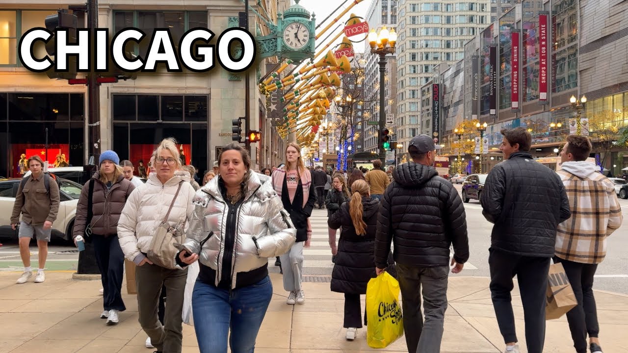Strolling in Chicago ✨ Christmas Season on Saturday Walk | November 16, 2024 | 4k, City Sounds