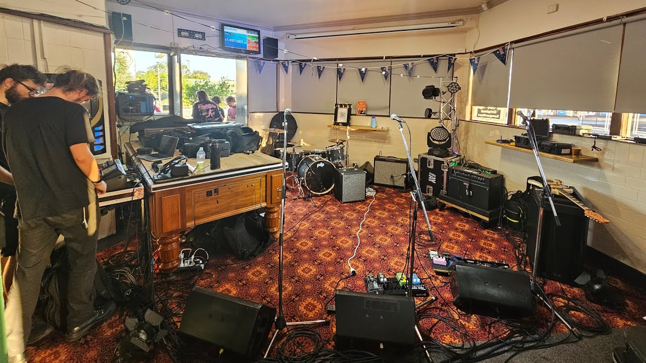 WE PLAYED A SHOW AT THE BEAUFORD HOTEL