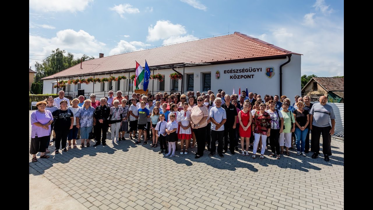 Egészségügyi központ átadása Nyírgelsén