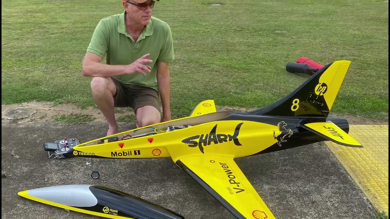 HX Comp/Jet 1.7M full composite Mini Shark tested in Australia