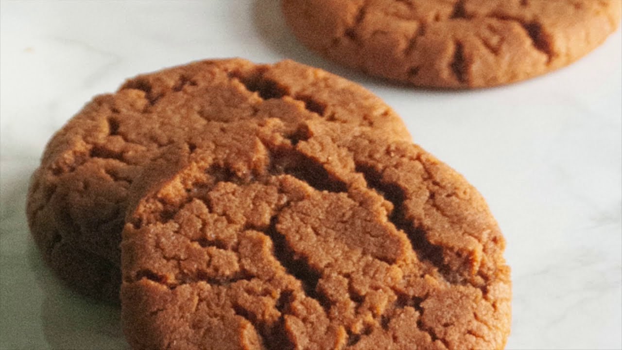 Eggless Ginger Cookie Recipe | Ginger Nuts Recipe | FoodLifeAndMoney