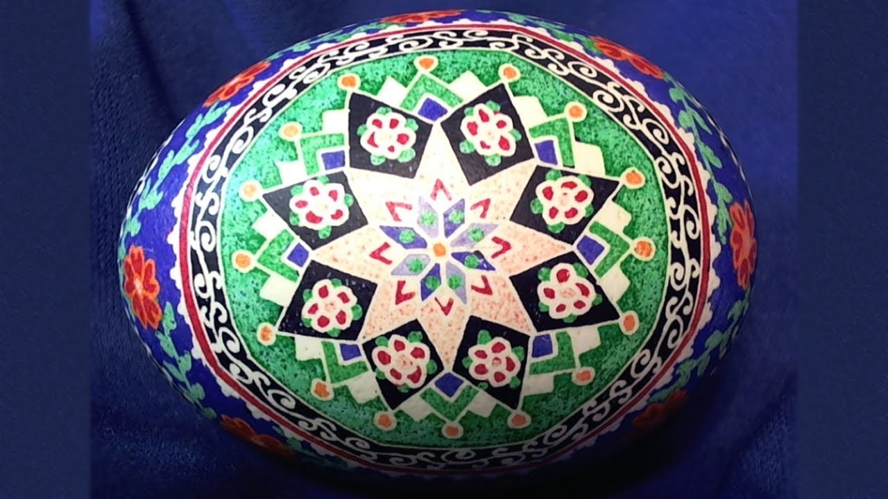 Ukrainian Egg Art - Pysanky Photos Step by Step - Ukraine Easter Eggs Pysanka