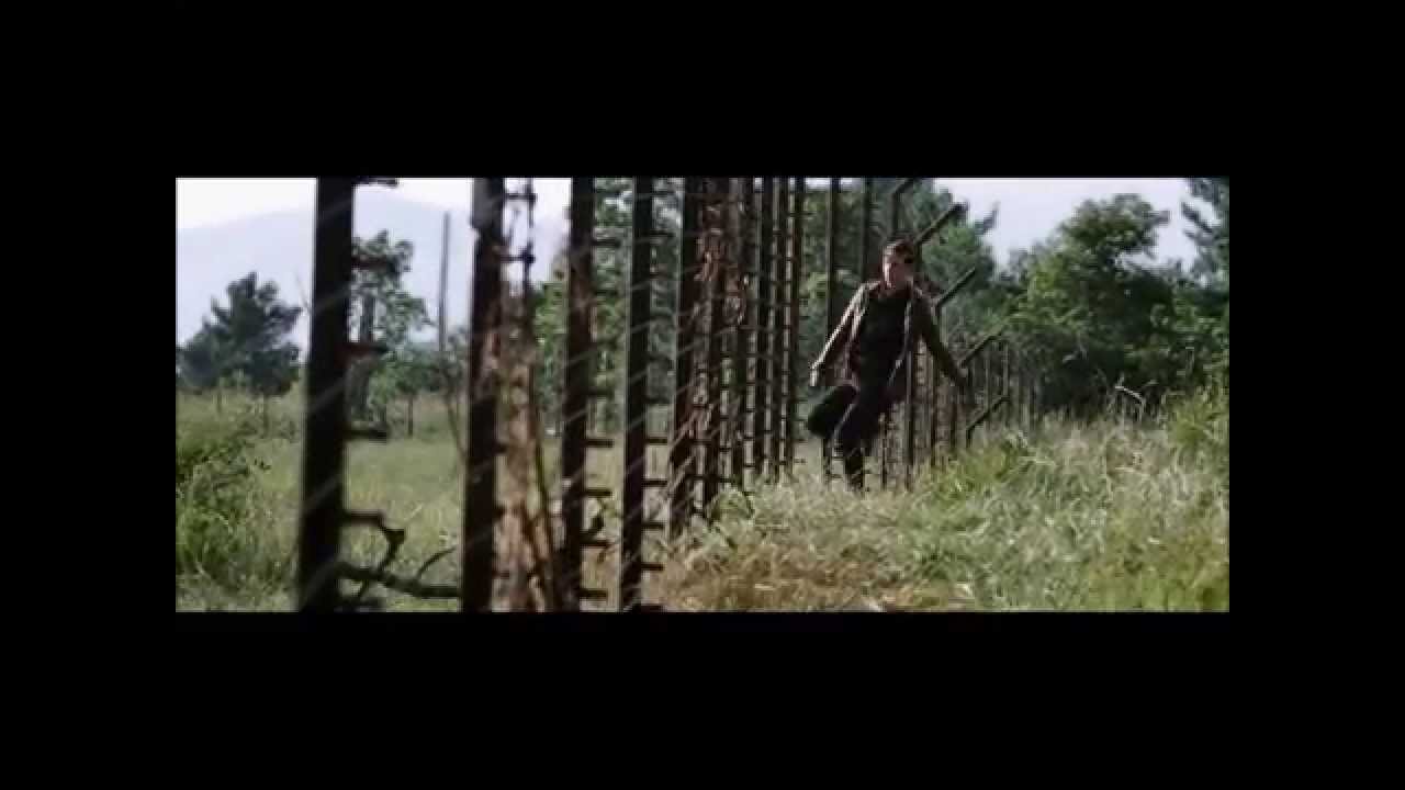 Joniss - She's A Rebel