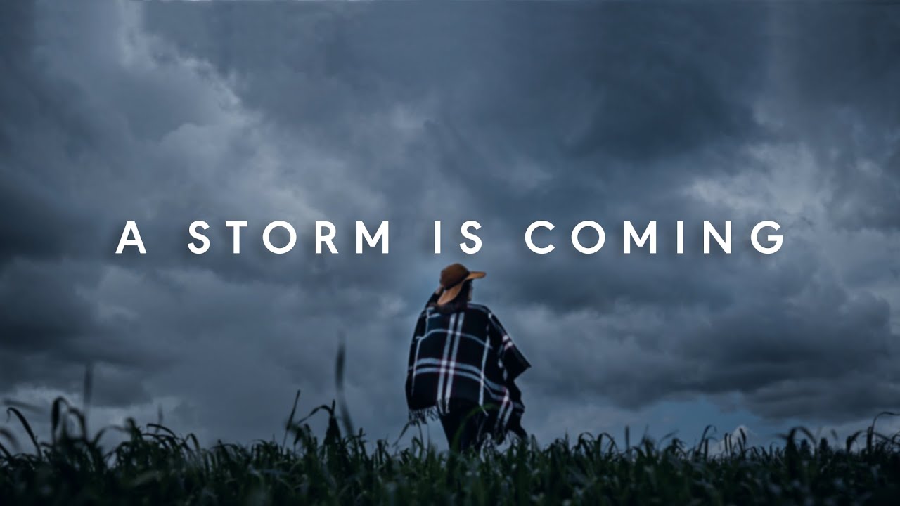 A STORM IS COMING | MODEL | 4K