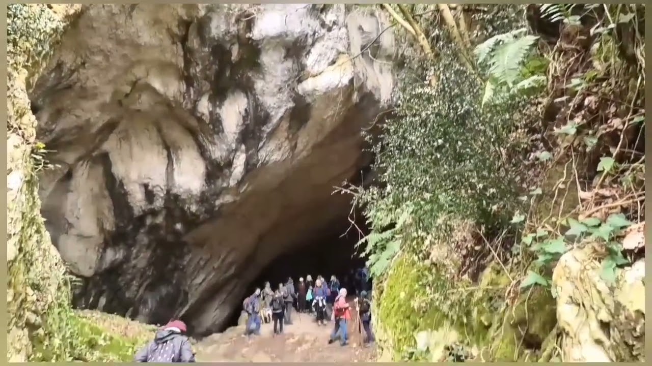 VALLE SCAPUCCIA TREKKING