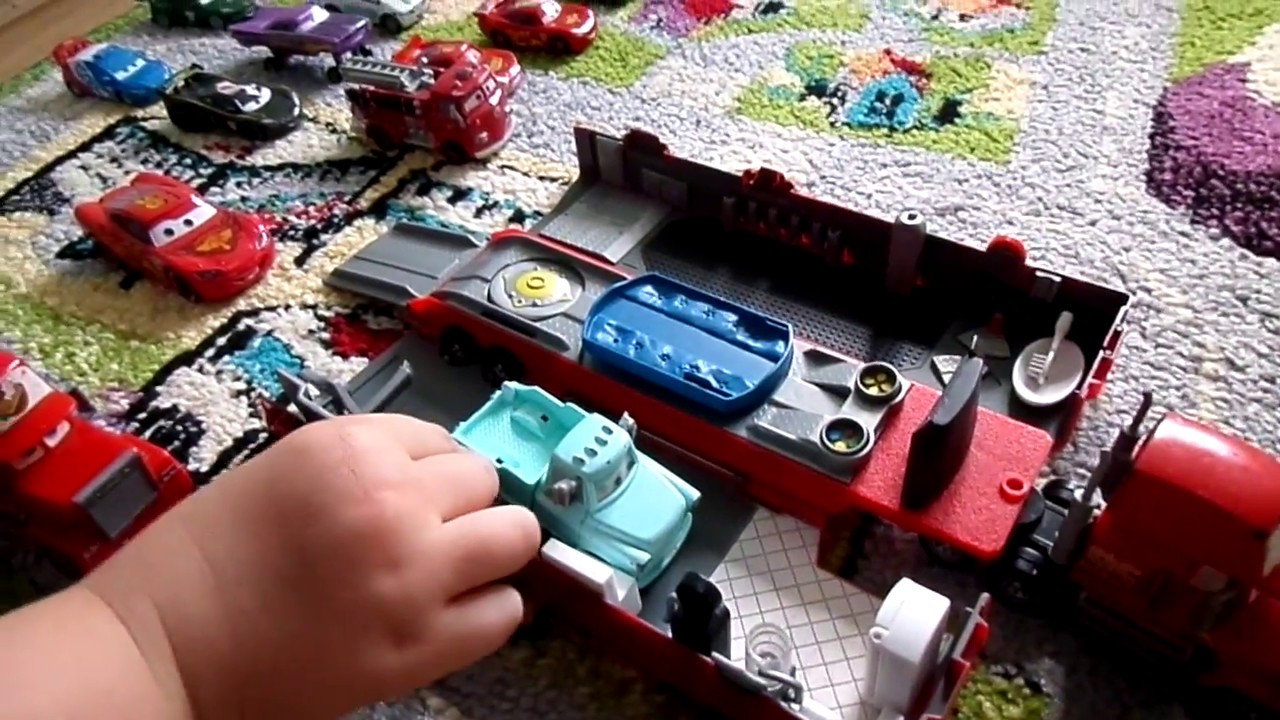 FunAndRoll Disney Pixar Cars Toys Kids Collection Playtime review part 4