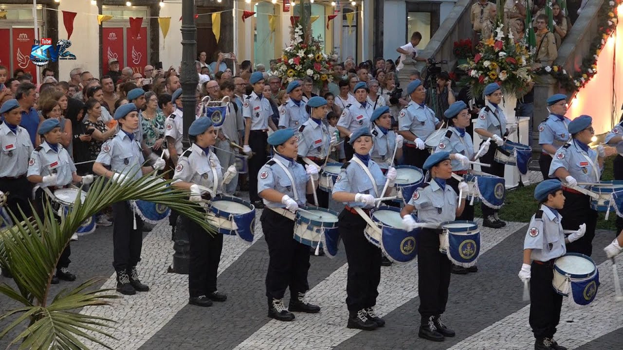Charanga dos Bombeiros de Ponta Delgada Mudança da Bandeira Festas do Divino Espirito Santo P.  D