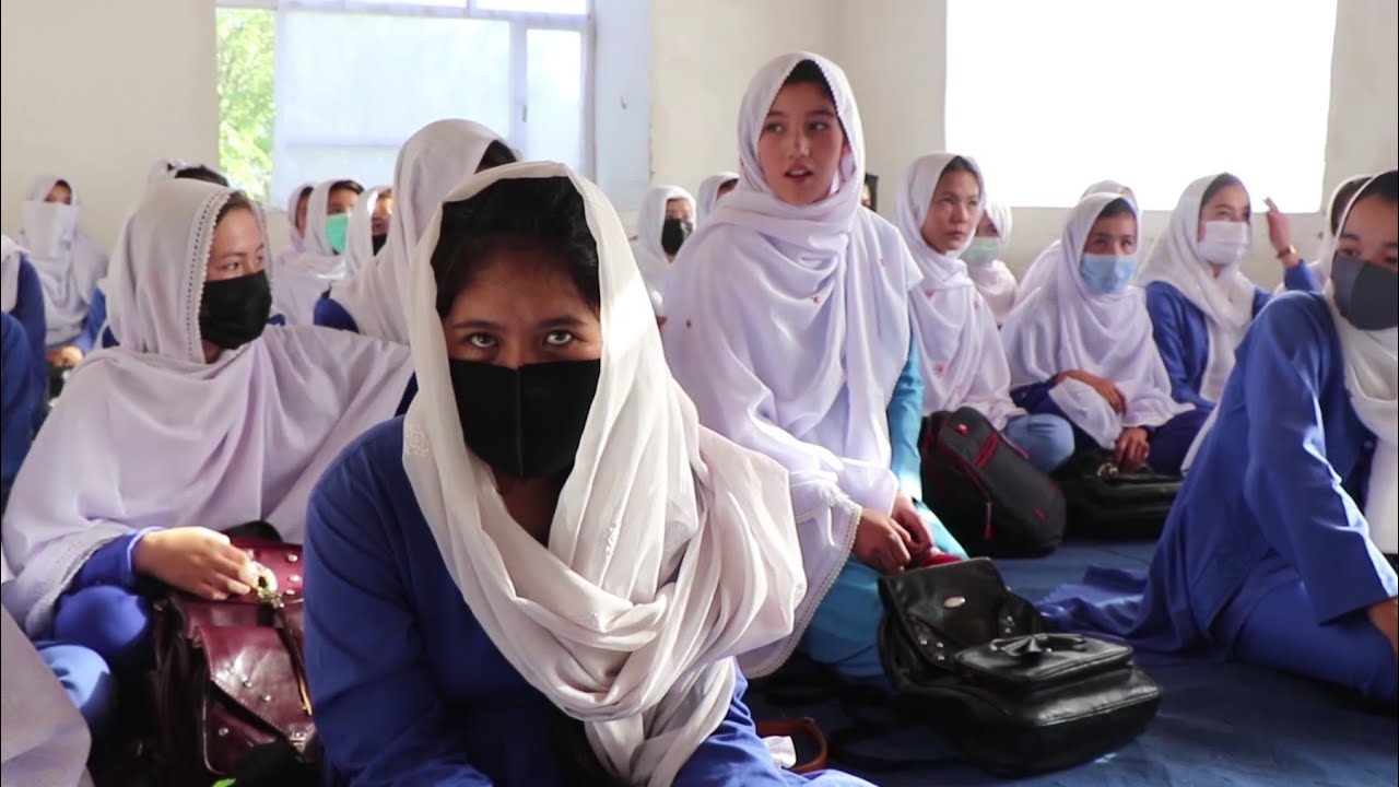 حفر چاه و مشکلات مکتب نسوان فیضیه - جاغوری
