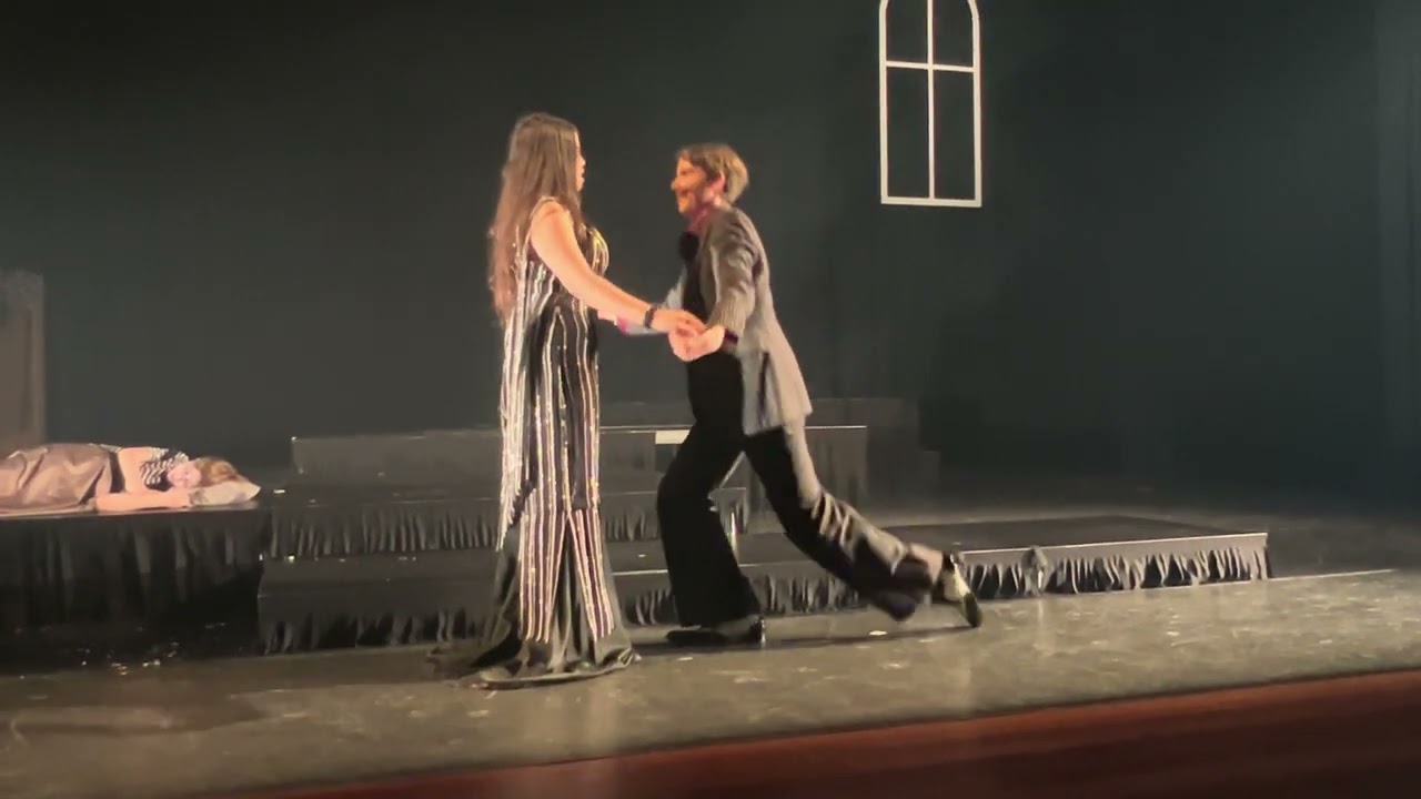 Jesper in The Addams Family - Musical 2.0 zondag 19.05.2024 -  deel 4/4