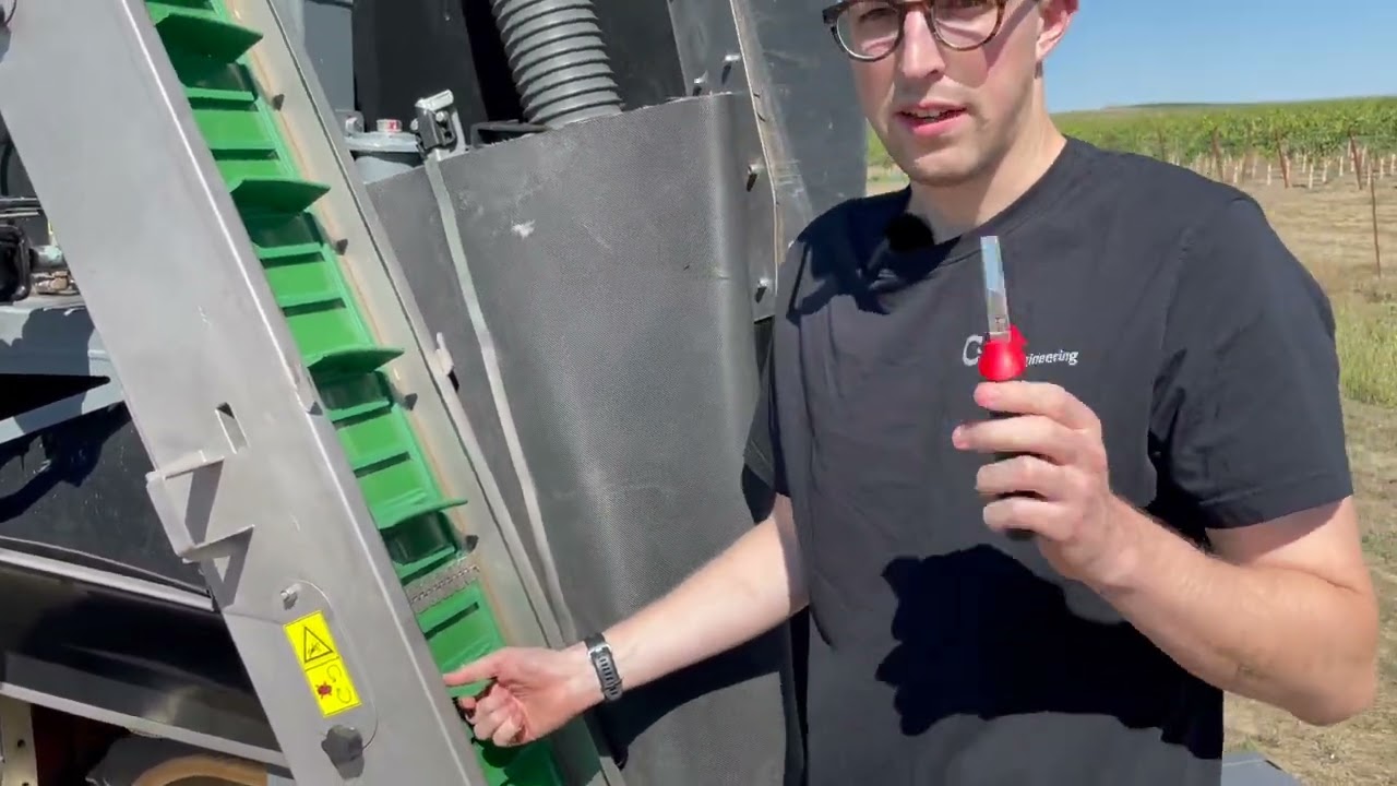 TUTORIAL: Replace the conveyor belt on the steep slope harvester CH 500