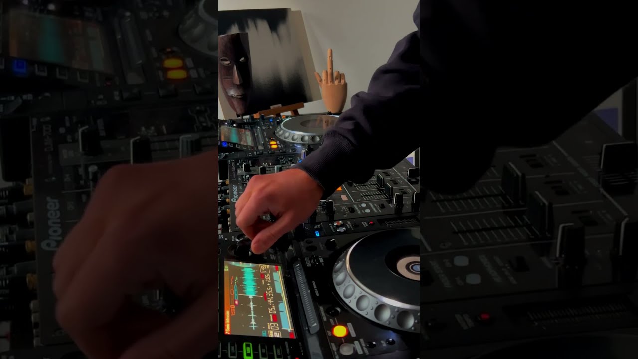 mini techno mix snippet