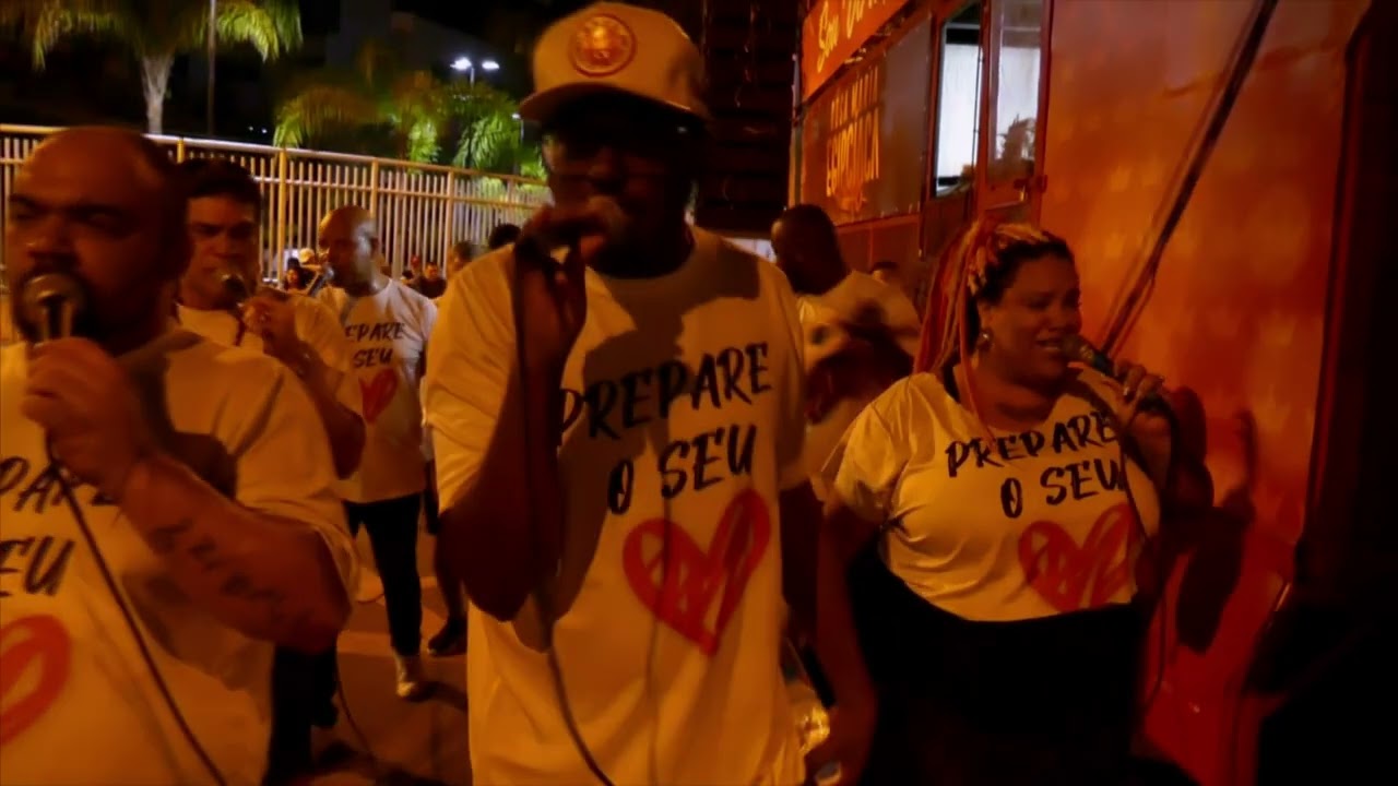 Viradouro 2023 - Ensaio de rua