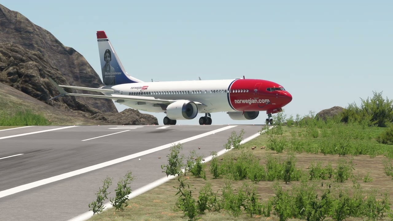 Tense Takeoff: Fully Loaded Norwegian 737 MAX Struggles on Short Runway