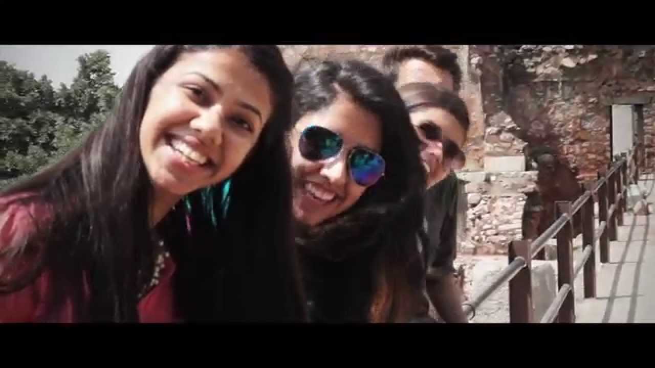 Pharrell Williams - Happy (Delhi)