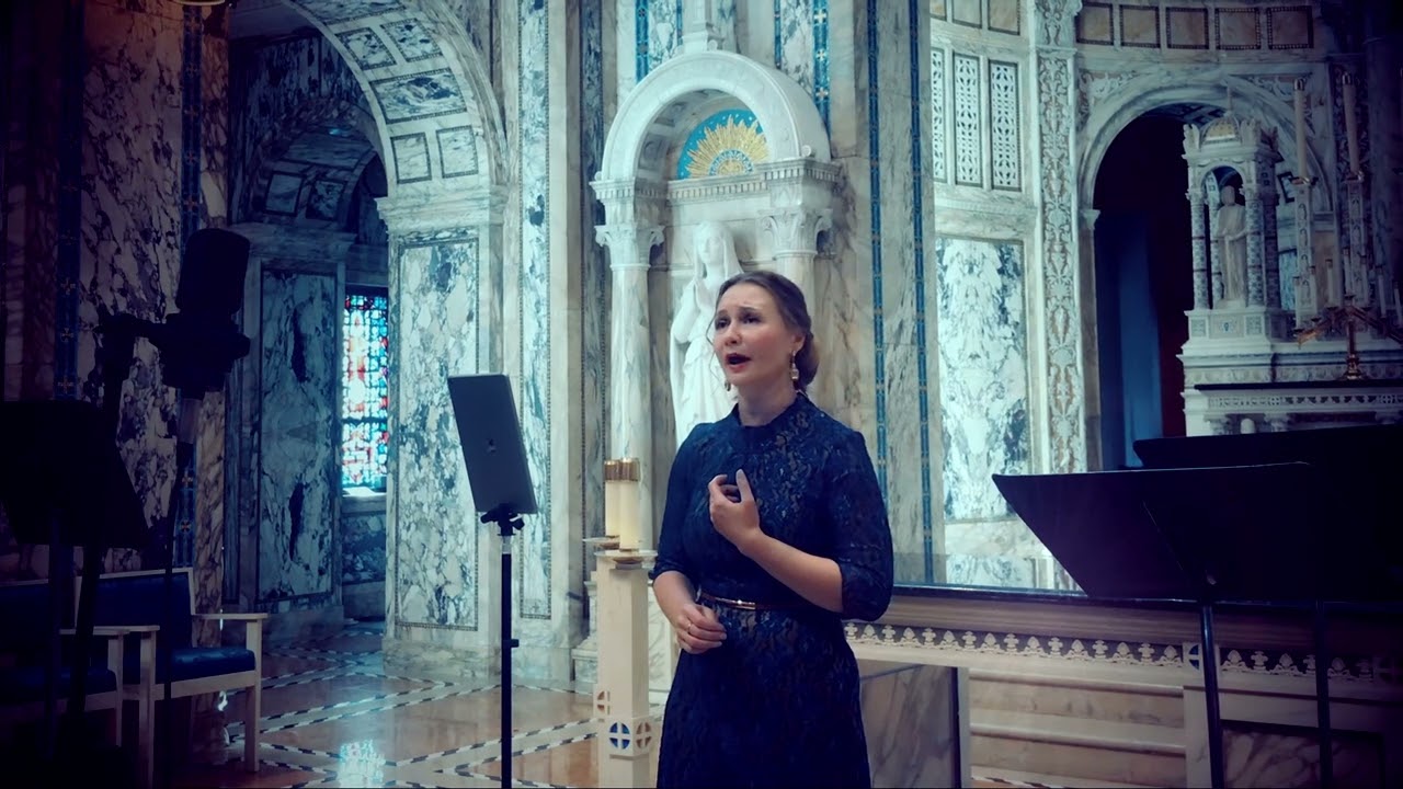 Yulia Petrachuk: 