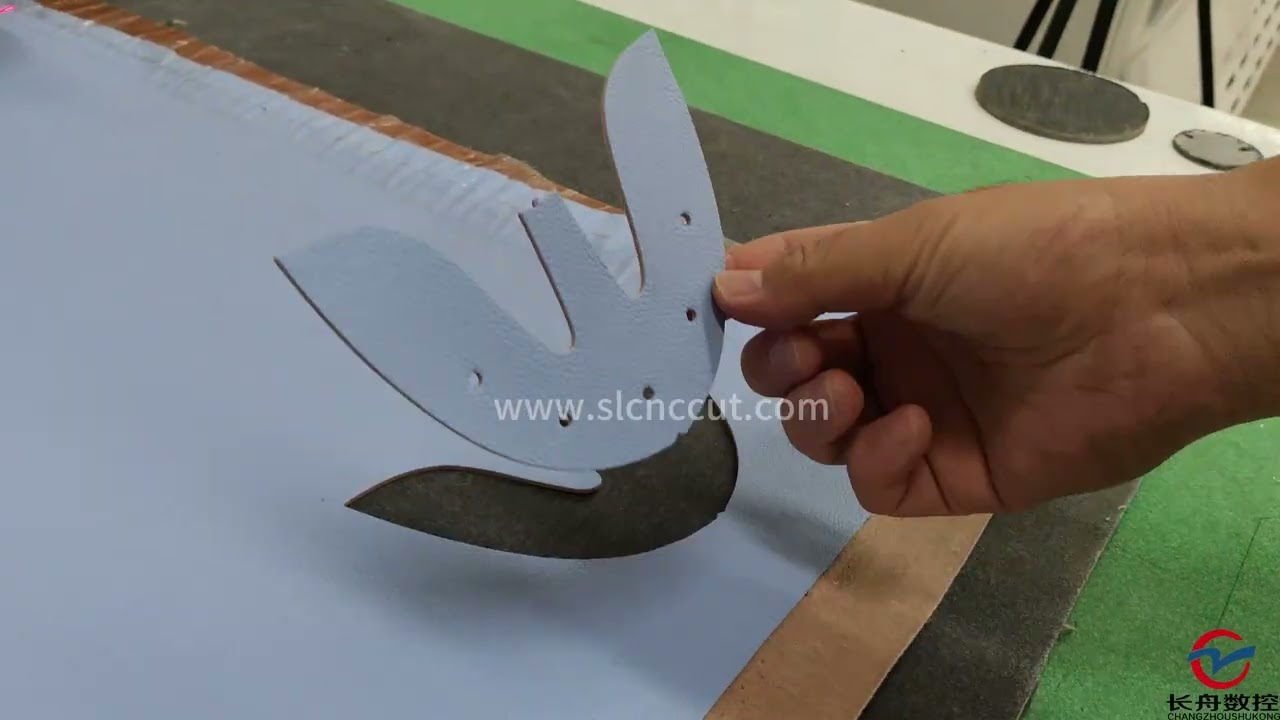 SL CNC Leather Shoe Upper Cutting Machine
