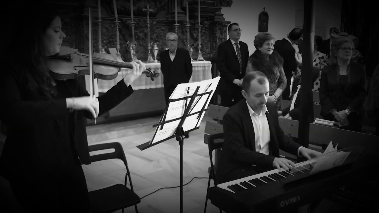 “Hasta mi final” Il Divo, interpretada por Manuel Butrón al piano y Ruth Martínez al violín.