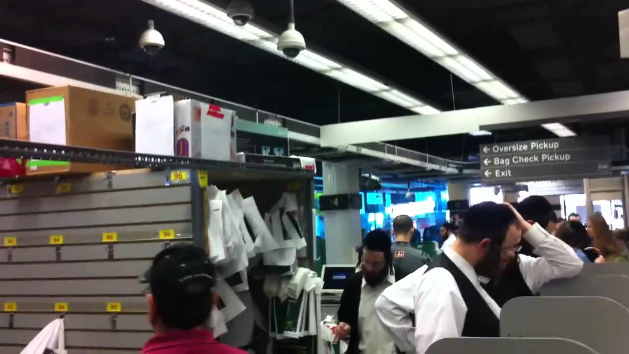 The 'Baggage Handling System' at B&H Photo Video, NYC
