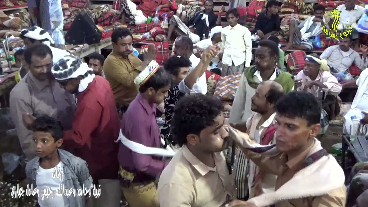 شنصب خيامي على الساحل مع حناء نهاية السهرة غناء المنشد ادم عماري في زفاف نبيل وحامد عشور بالقرشيه