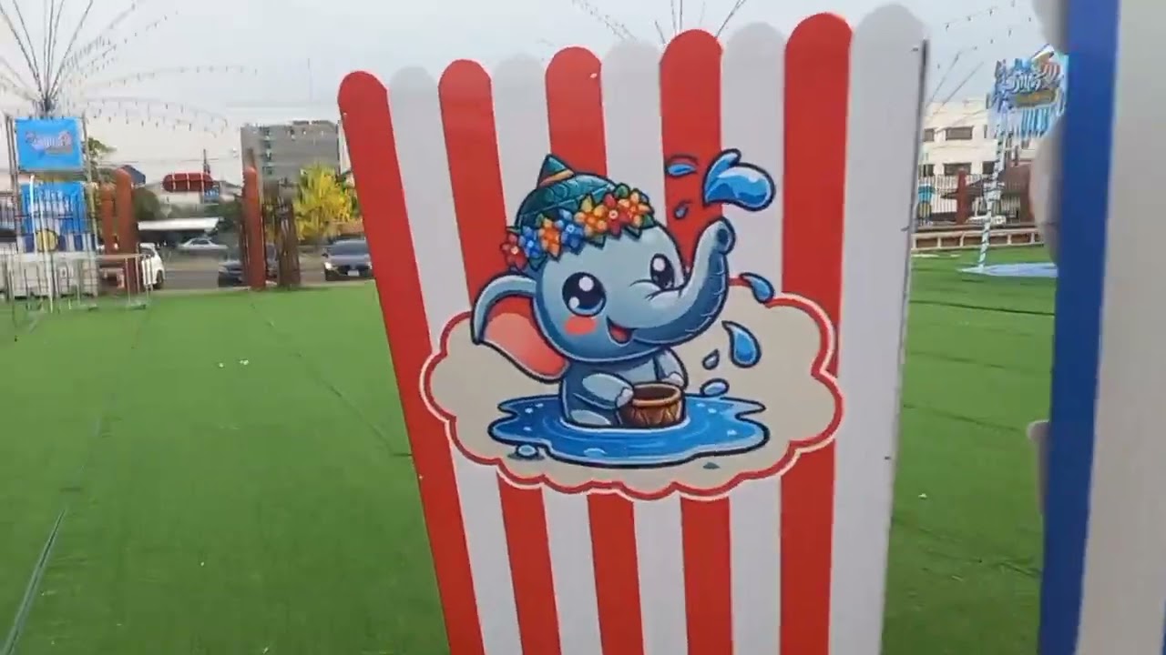 Letzter Markt beim Sportgelände,bis nach Songkran.