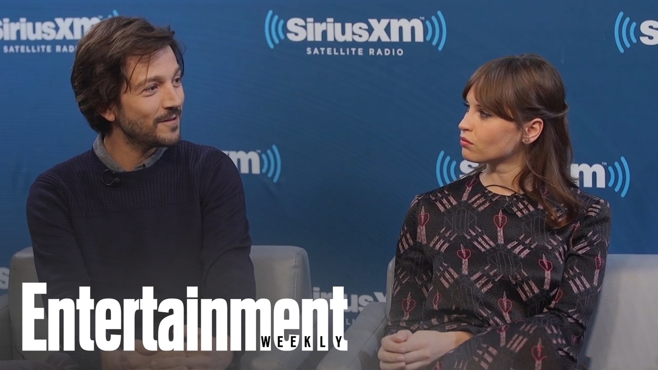 Rogue One: Felicity Jones & Diego Luna Name Their Favorite Star Wars Movie | Entertainment Weekly