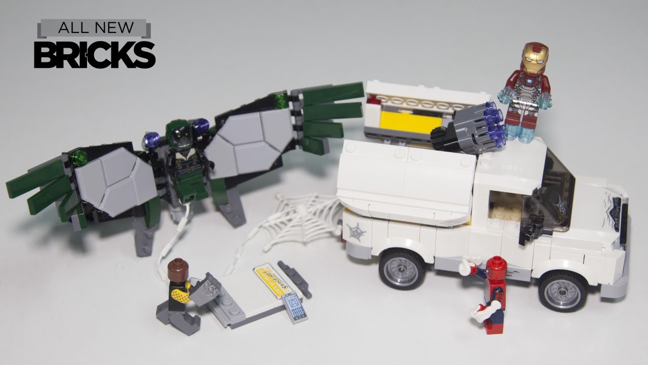 Lego Spider-Man Homecoming 76083 Beware the Vulture Speed Build