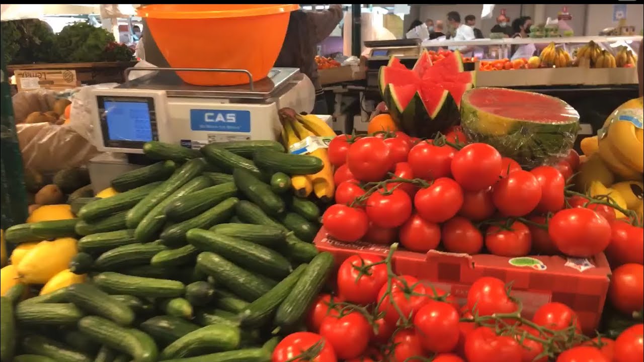Fresh Market at CHARENTON LE PONT (île de france), France || Fresh Market in France.