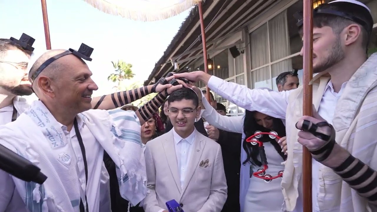 פייטן לבר מצווה | כניסה לבר מצווה אולם באשדוד שעורך בר מצווה עליה לתורה