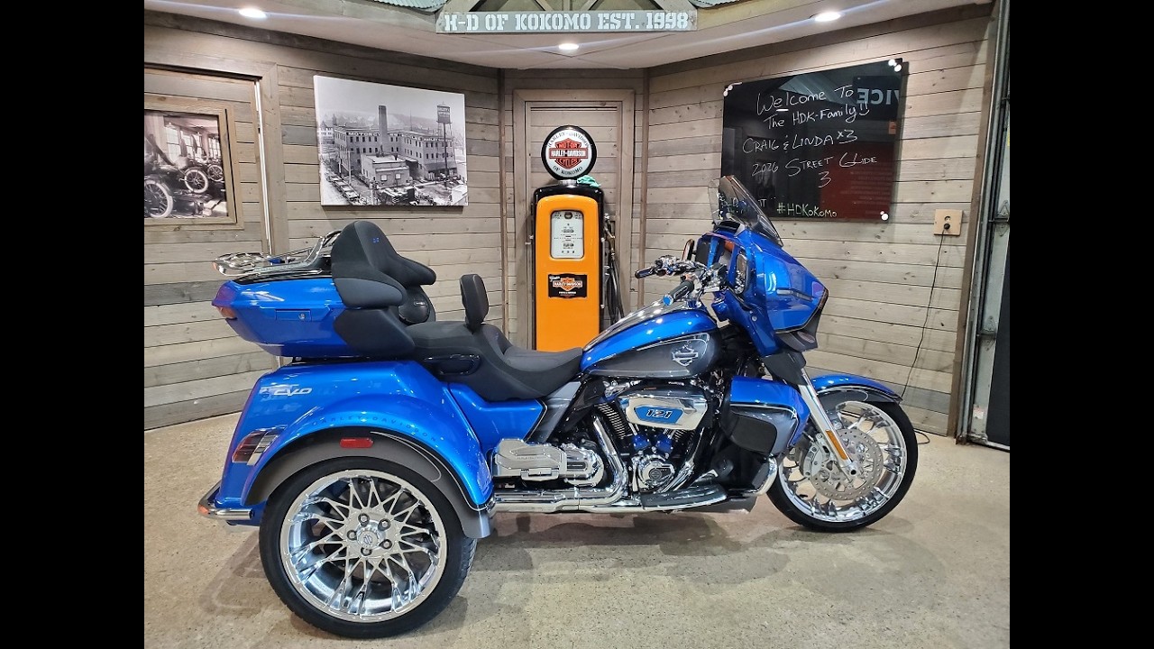 2026 Harley-Davidson CVO Street Glide 3 Limited trike FLHLTSE - Electric Coast.