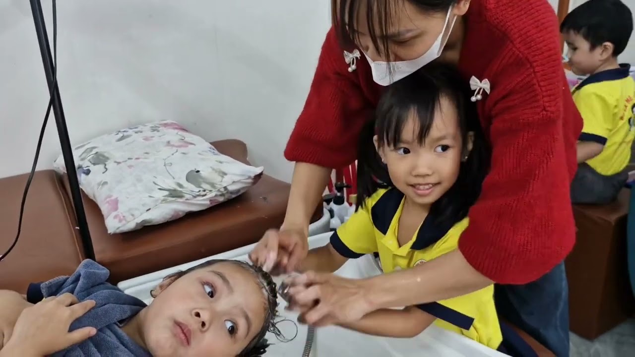 HĐTN: Bé đi spa lớp 4 tuổi B